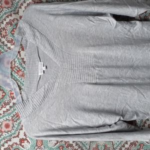 Joseph A Grey Long Sleeve V-Neck Top, Size M